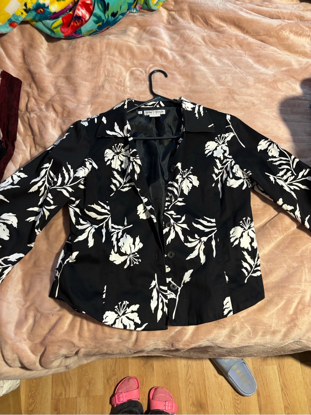 Nancy Bolen Black & White Floral Notch Lapel Blazer
